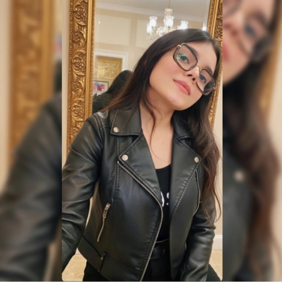 Khushbu Naagar, digital marketing and headhunting